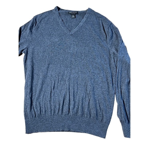 Men's Banana Republic Luxury Blend Gray Pull over sweater. Silk/Cashmere. LARGE - Picture 3 of 4
